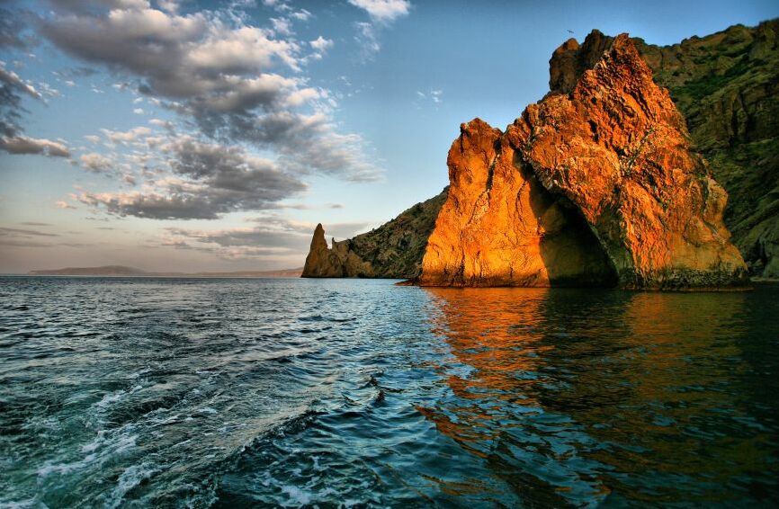 Картина на холсте Скалы и море, арт hd1529501